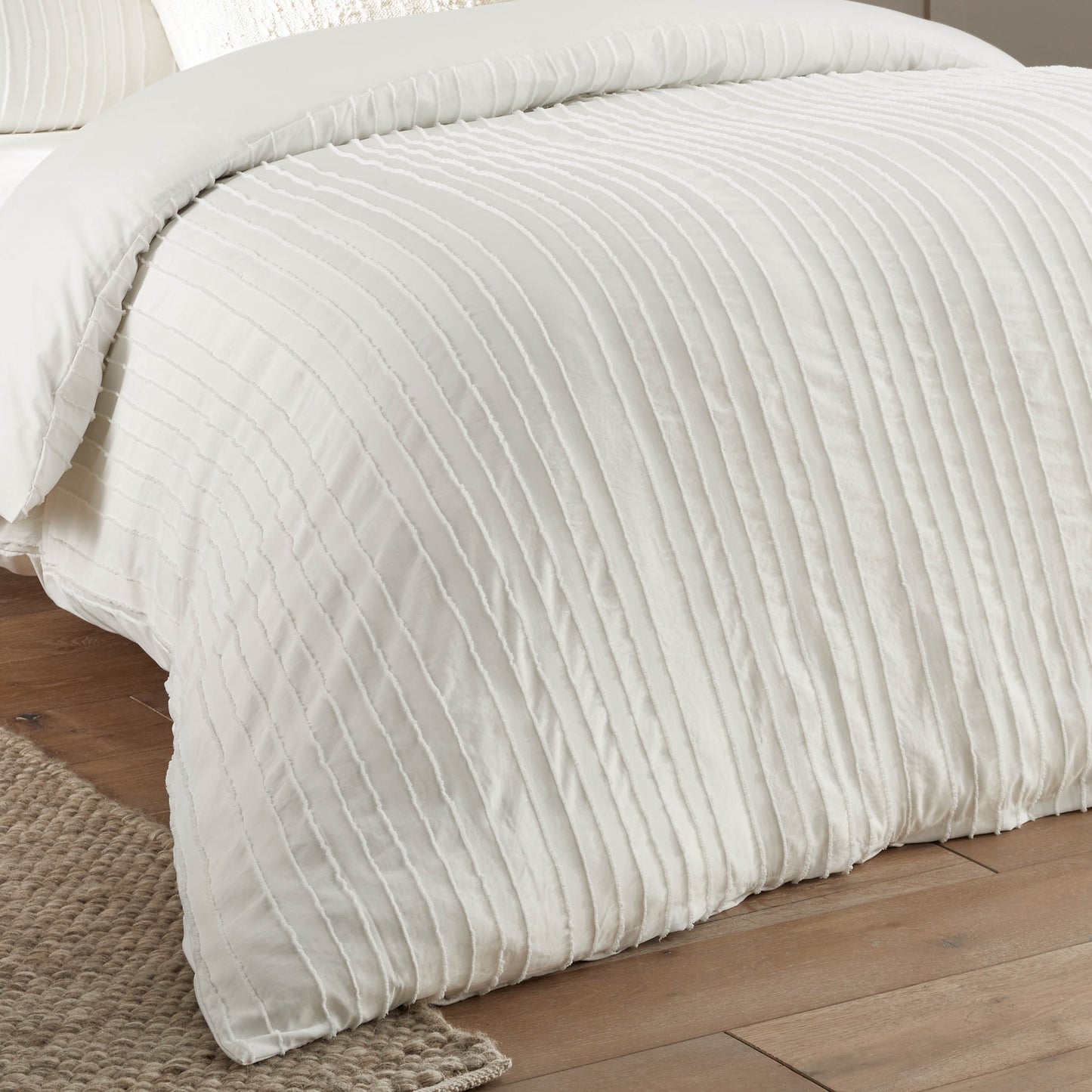 Harrison Stripe Tufted Duvet Cover Set
